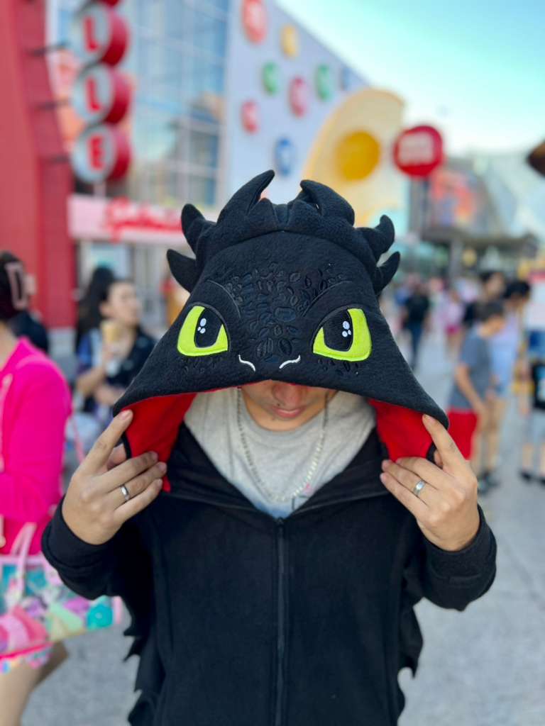 🐉Buzo Dragón Negro con Alas – Chaqueta Unisex Suave y Abrigada